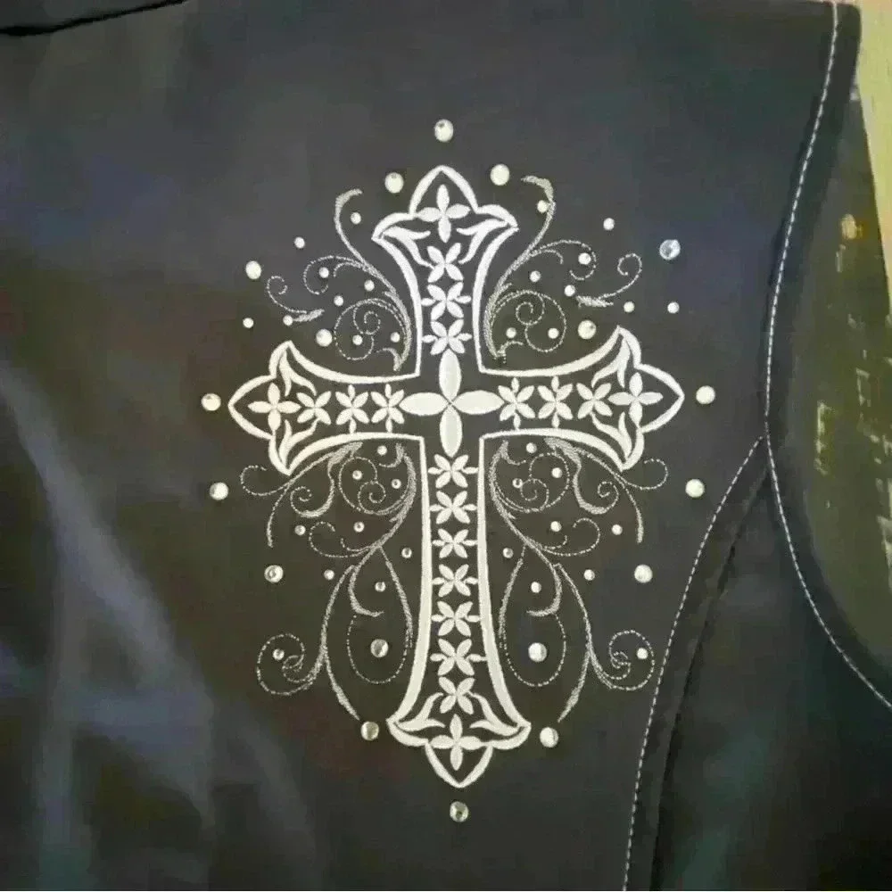 Cowgirl Hardware Women’s Black Vest Silver Sparkle Cross NWT Size: S